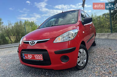 Хэтчбек Hyundai i10 2009 в Дрогобыче