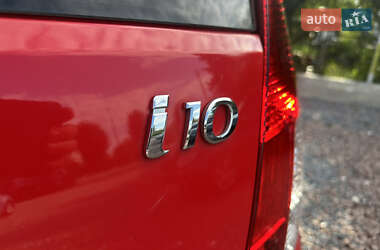Хэтчбек Hyundai i10 2009 в 