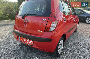 Хэтчбек Hyundai i10 2009 в 