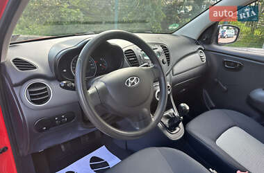 Хэтчбек Hyundai i10 2009 в 
