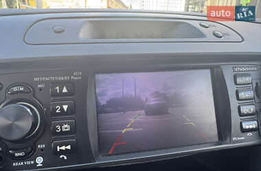 Хэтчбек Hyundai i10 2009 в 