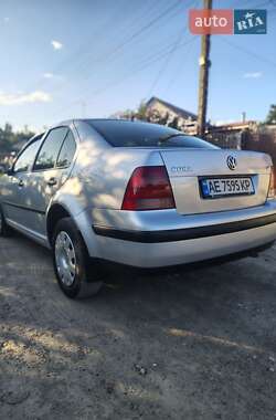 Хэтчбек Hyundai i10 2008 в 