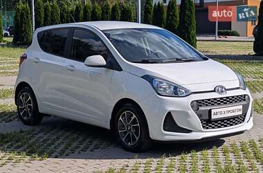 Хэтчбек Hyundai i10 2018 в 