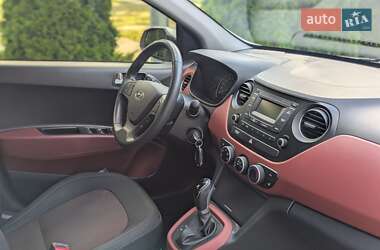 Хэтчбек Hyundai i10 2018 в 