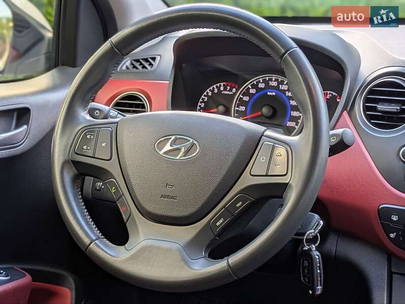 Хэтчбек Hyundai i10 2018 в Харькове