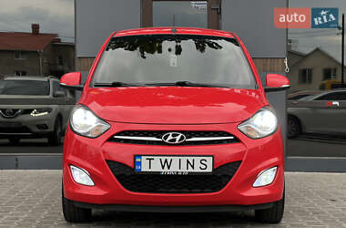 Хэтчбек Hyundai i10 2013 в 