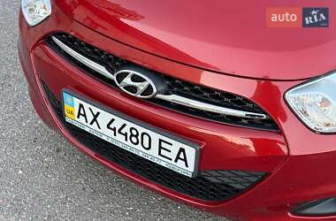 Хэтчбек Hyundai i10 2013 в 