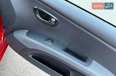 Хэтчбек Hyundai i10 2013 в 