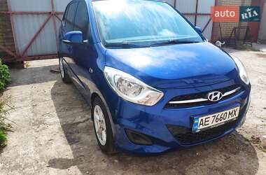 Хэтчбек Hyundai i10 2011 в 