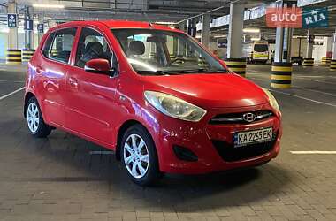 Хэтчбек Hyundai i10 2011 в 