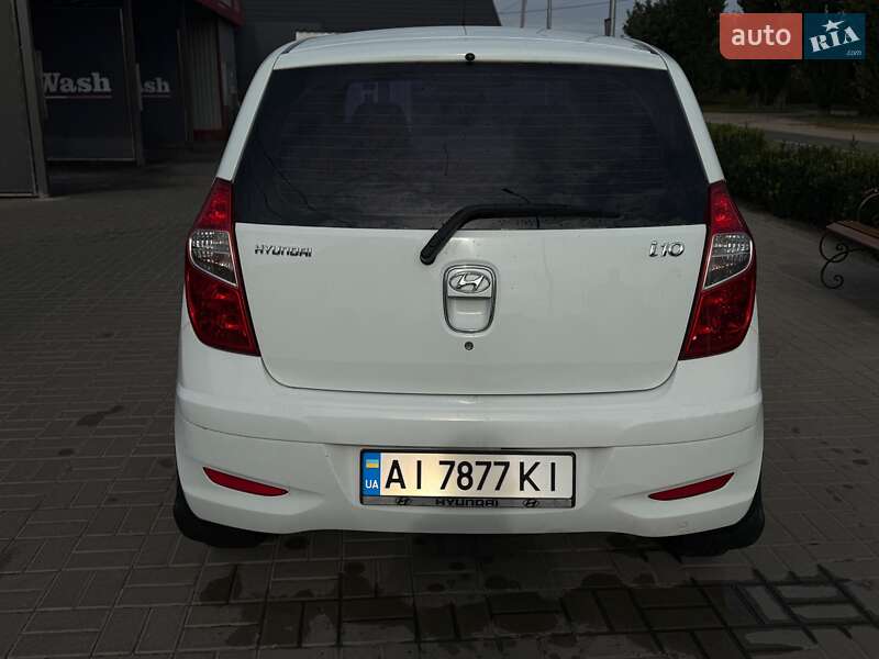 Хэтчбек Hyundai i10 2011 в Переяславе