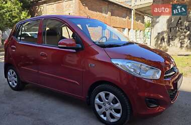 Хэтчбек Hyundai i10 2013 в Харькове