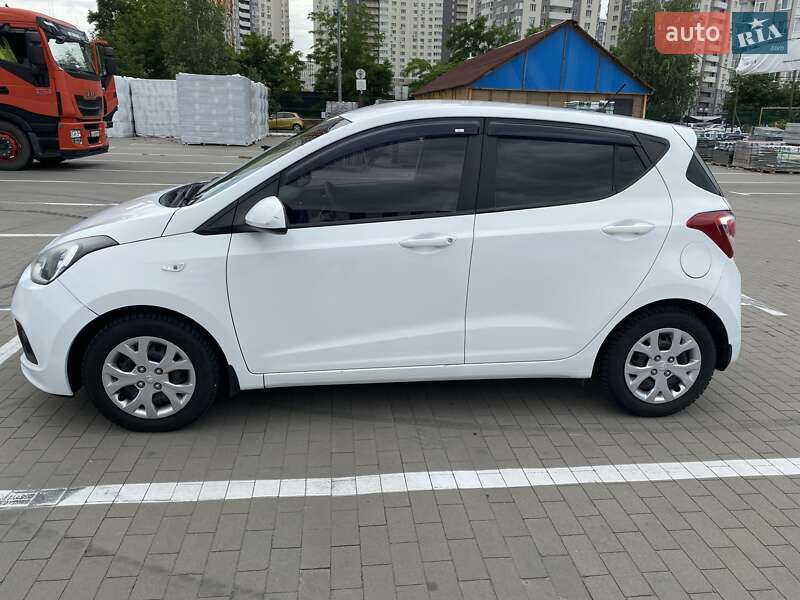 Хэтчбек Hyundai i10 2015 в Броварах