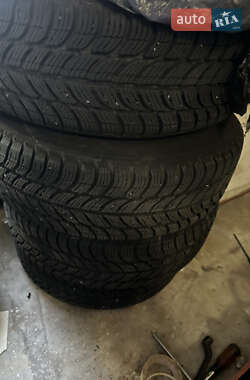 Хэтчбек Hyundai i10 2010 в 