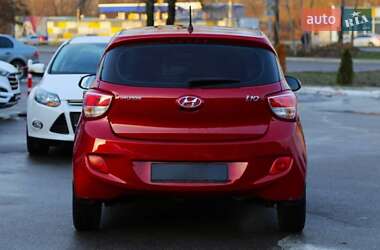 Хэтчбек Hyundai i10 2015 в 