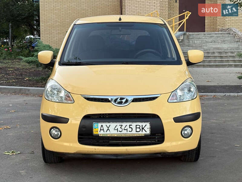 Хэтчбек Hyundai i10 2009 в Харькове