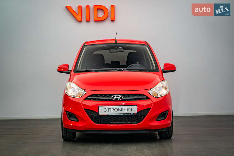 Хэтчбек Hyundai i10 2013 в Киеве
