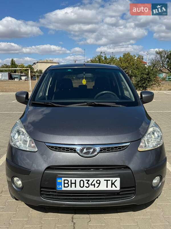 Хэтчбек Hyundai i10 2008 в Одессе
