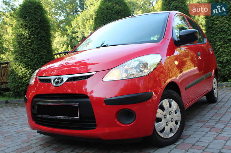 Хэтчбек Hyundai i10 2009 в Трускавце