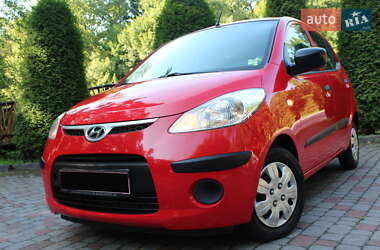 Хэтчбек Hyundai i10 2009 в 
