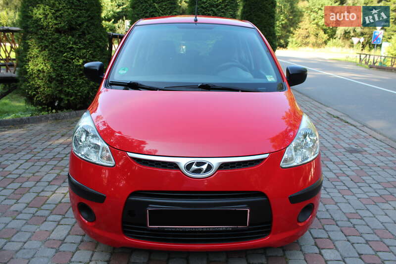Хэтчбек Hyundai i10 2009 в Трускавце