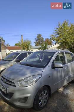 Хэтчбек Hyundai i10 2012 в Харькове