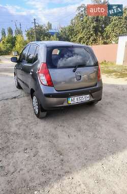 Хэтчбек Hyundai i10 2008 в 