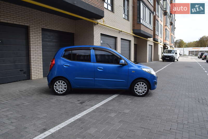 Хетчбек Hyundai i10 2012 в Києві