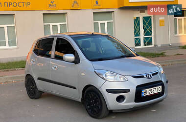 Хэтчбек Hyundai i10 2008 в Чернигове