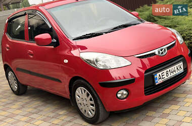 Хэтчбек Hyundai i10 2008 в 