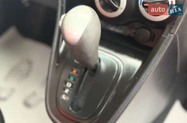 Хэтчбек Hyundai i10 2008 в 