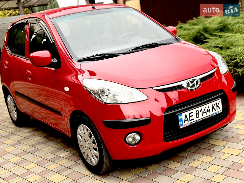 Хэтчбек Hyundai i10 2008 в Днепре