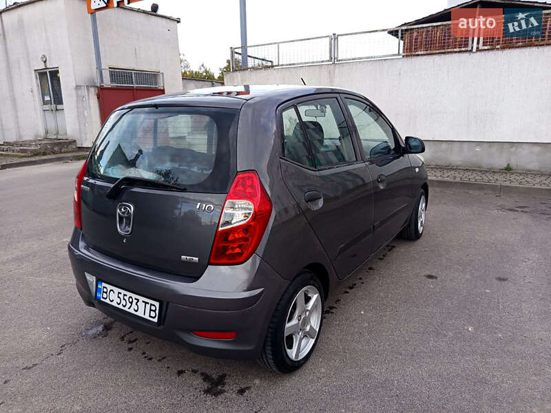 Хетчбек Hyundai i10 2010 в Львові