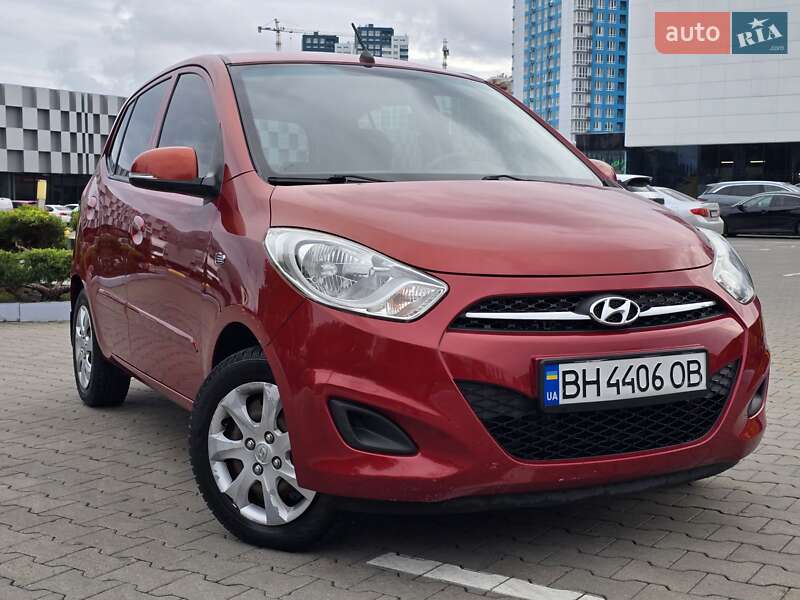 Hyundai i10 2012