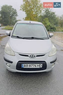Хэтчбек Hyundai i10 2008 в 
