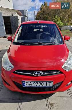 Хэтчбек Hyundai i10 2013 в Смеле