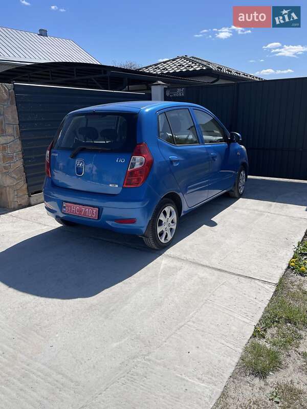 Хэтчбек Hyundai i10 2010 в Вараше фото 4 Хэтчбек Hyundai i10 2010 в Вараше