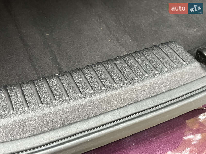 Хэтчбек Hyundai i10 2012 в Одессе фото 54 Хэтчбек Hyundai i10 2012 в Одессе