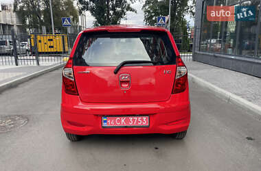Хетчбек Hyundai i10 2011 в  фото 9 Хетчбек Hyundai i10 2011 в