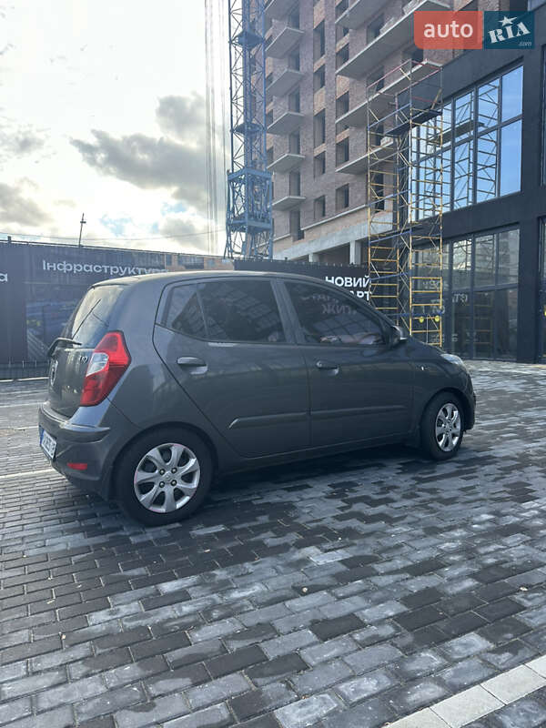 Хэтчбек Hyundai i10 2013 в Полтаве фото 12 Хэтчбек Hyundai i10 2013 в Полтаве