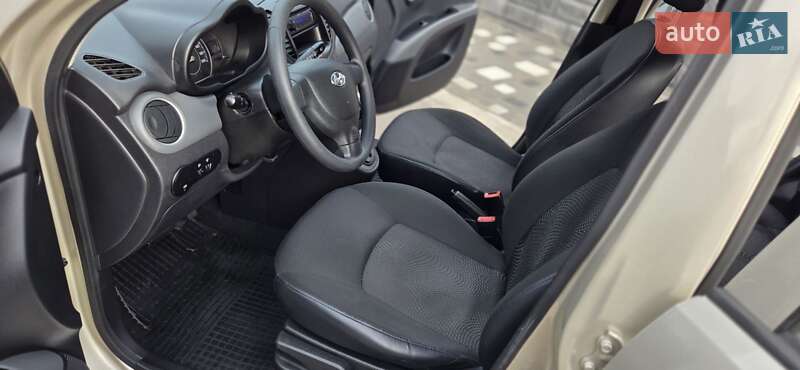 Хэтчбек Hyundai i10 2013 в Кривом Роге фото 17 Хэтчбек Hyundai i10 2013 в Кривом Роге
