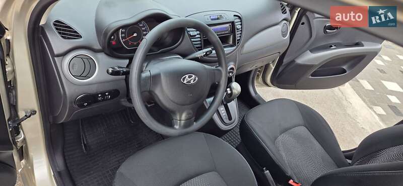 Хэтчбек Hyundai i10 2013 в Кривом Роге фото 36 Хэтчбек Hyundai i10 2013 в Кривом Роге