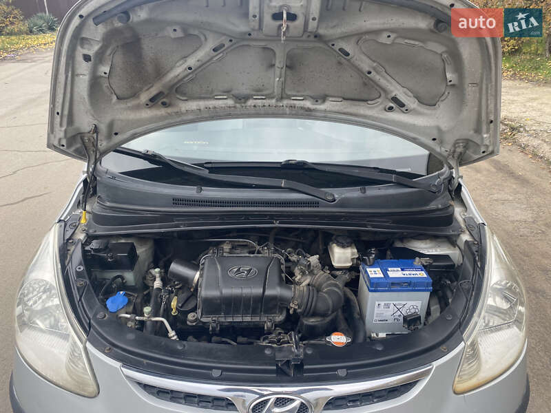 Хетчбек Hyundai i10 2010 в Первомайську фото 14 Хетчбек Hyundai i10 2010 в Первомайську