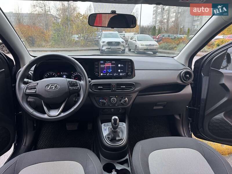 Хетчбек Hyundai i10 2023 в Києві