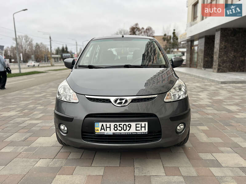 Хэтчбек Hyundai i10 2008 в Черкассах