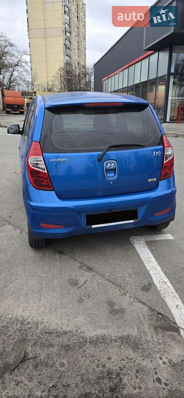 Хетчбек Hyundai i10 2011 в Києві
