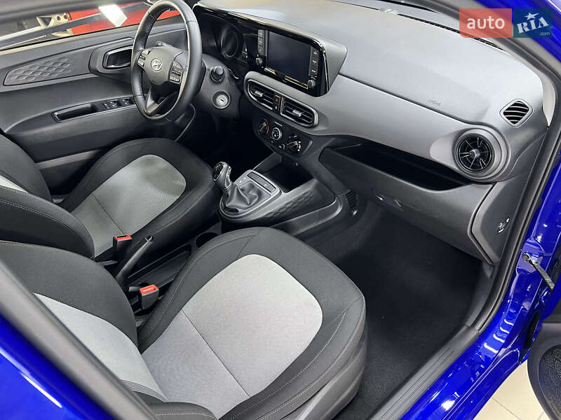 Хэтчбек Hyundai i10 2021 в Киеве