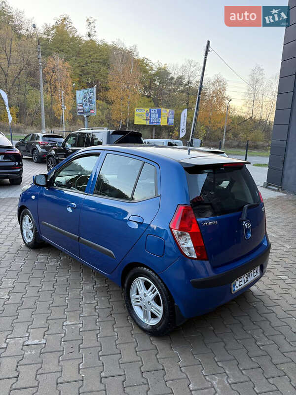 Хетчбек Hyundai i10 2008 в Чернівцях