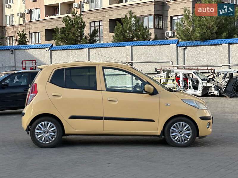Хетчбек Hyundai i10 2009 в Одесі фото 4 Хетчбек Hyundai i10 2009 в Одесі