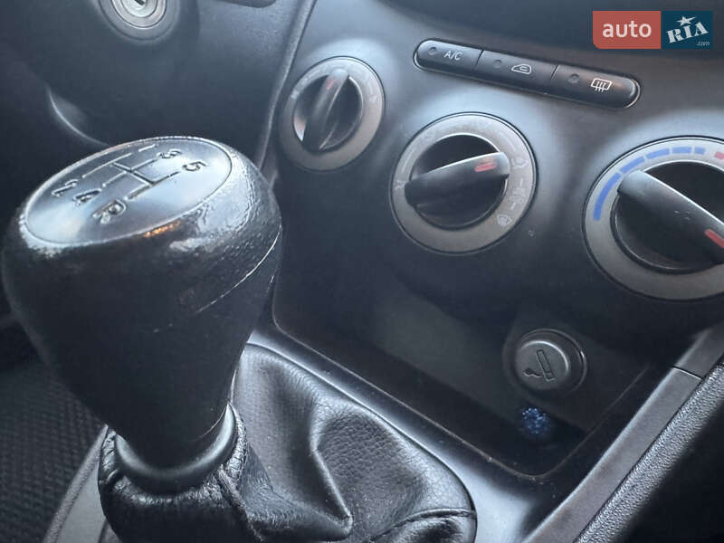 Хетчбек Hyundai i10 2013 в Вінниці фото 17 Хетчбек Hyundai i10 2013 в Вінниці